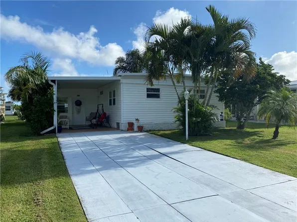 1144 Barefoot Cir, Barefoot Bay, FL 32976