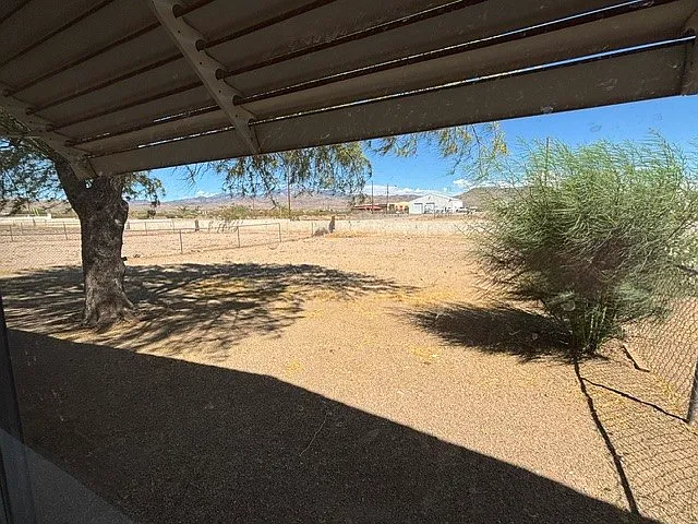 2700 W Shauna Dr — Photo 11