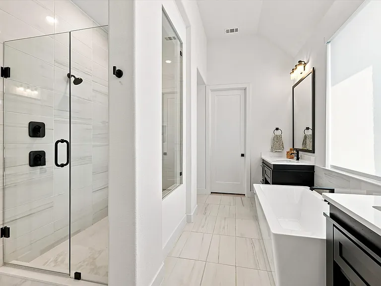 2432 Casia Lndg — Photo 34