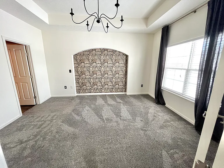 3175 Rossmore Cir — Photo 26
