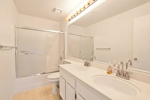 368 Trenton Cir Photo 1