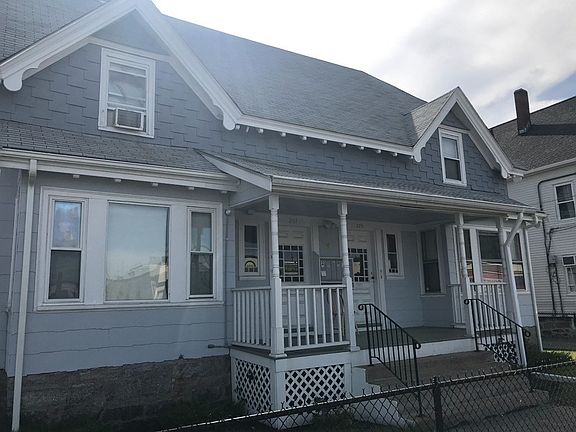 3rd image of 279-281 S Broadway