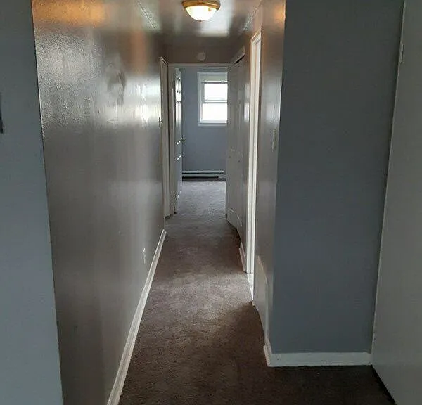 Willow Gardens Apartments — Photo 9