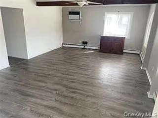 2 bed, 2.0 bath, 1200 sqft, $4,100 — Photo 3