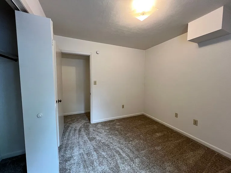 601 Vista Ave — Photo 12