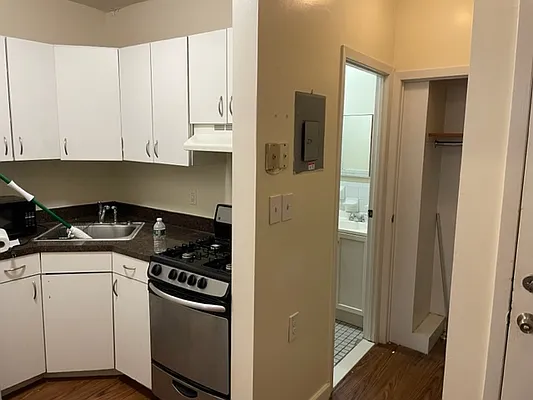 Rented by Oxford Property Group | media 8