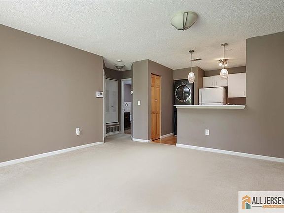 3rd image of 1015 Edpas Rd