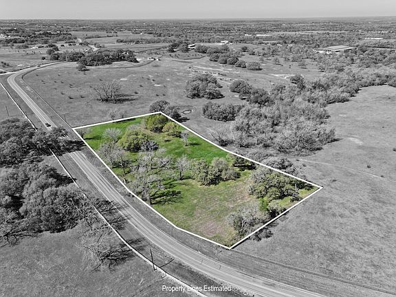 3rd image of 1800 Fm 390 Rd W