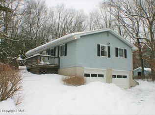 1002 Jackson View Rd, Stroudsburg, PA 18360