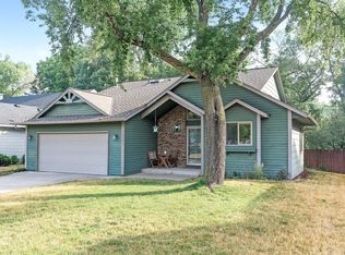 10371 Avocet St NW, Coon Rapids, MN 55433