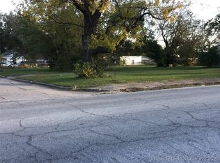 N Orphan St, Pryor, OK 74361