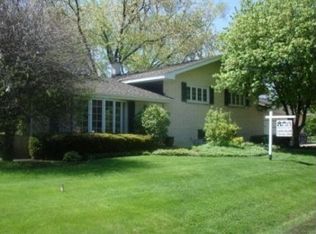 1699 59th Pl, La Grange Highlands, IL