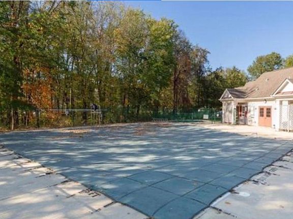 4th image of 7501 Calderon Ct #245