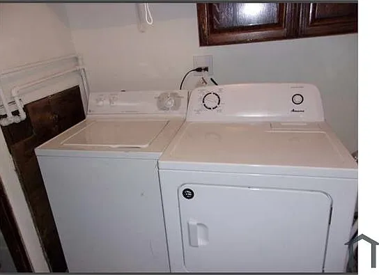 3 bed, 1100 sqft, $2,200 — Photo 3
