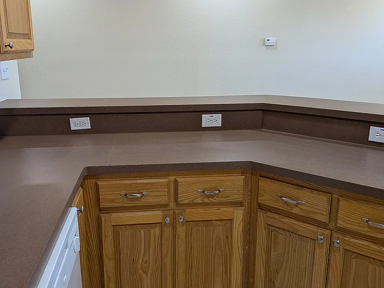 102 N Dallas St #202 — Photo 7