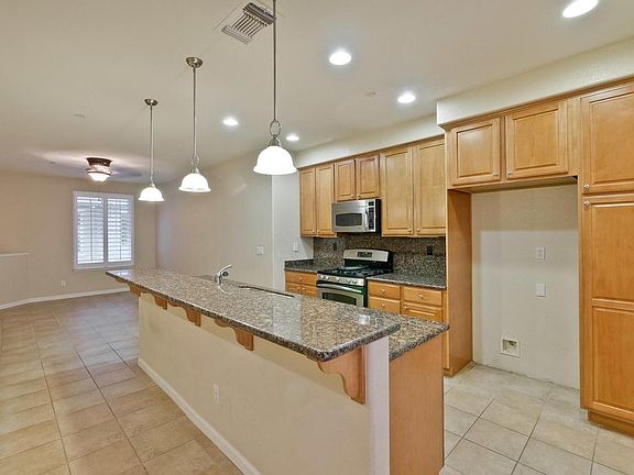 3rd image of 908 Alta Mar Ter #48
