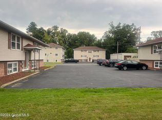 19-20 Avenue B, Albany, NY 12208