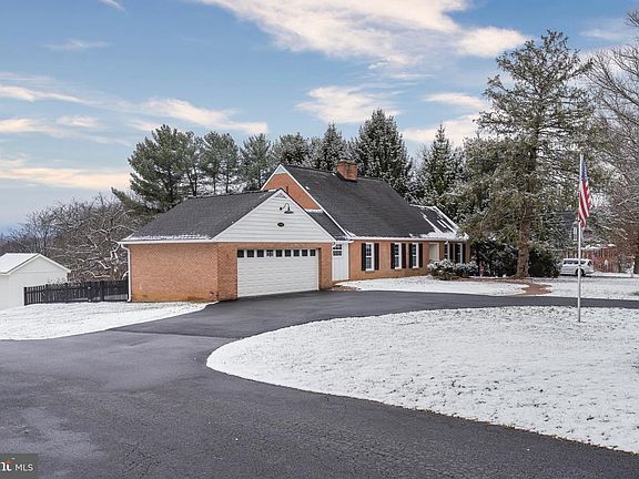 4th image of 17747 Silcott Springs Rd