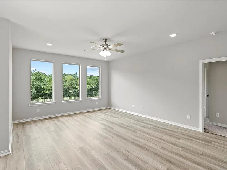 1515 Bridlepath Trl — Photo 9