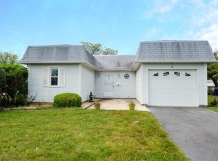 6 Reed Ln, Brick, NJ 08724
