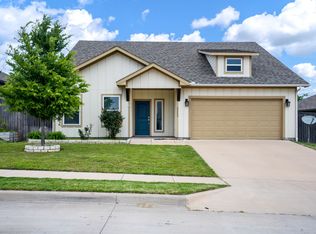 3303 Sweetwater Way, Sherman, TX 75090
