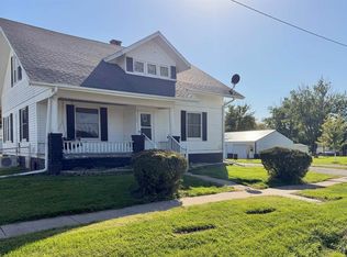 106 W Ames St, Russell, IA 50238