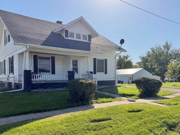 106 W Ames St, Russell, IA 50238