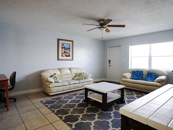 4th image of 190 E Olmstead Dr #19