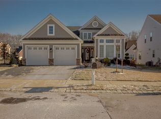 1 Dunwell Dr #1, Kendall Park, NJ 08824