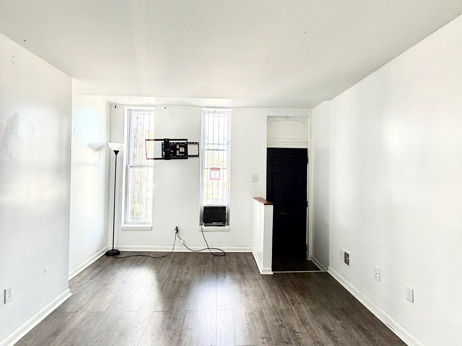 2 bed, 1252 sqft, $1,600 — Photo 3