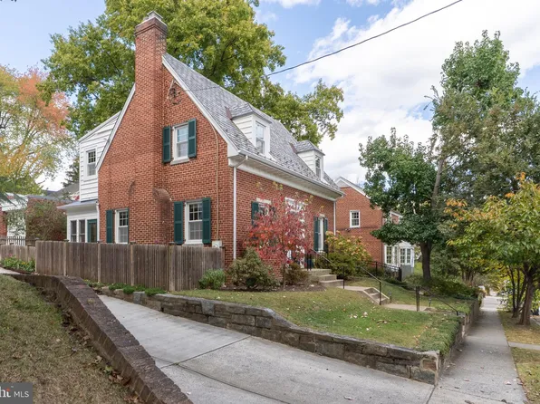 3051 Legation St NW, Washington, DC 20015