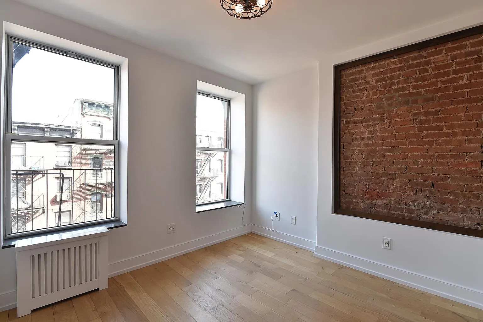 514 East 12th Street — Photo 1