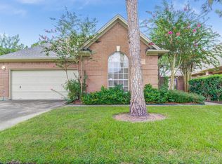 15850 Hillside Falls Trl, Houston, TX 77062