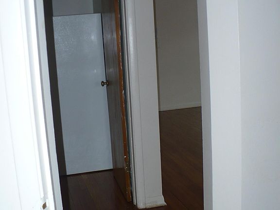 5th image of 2757 W Winnemac Ave #1