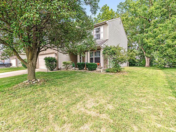 4th image of 649 Weeping Way Ln