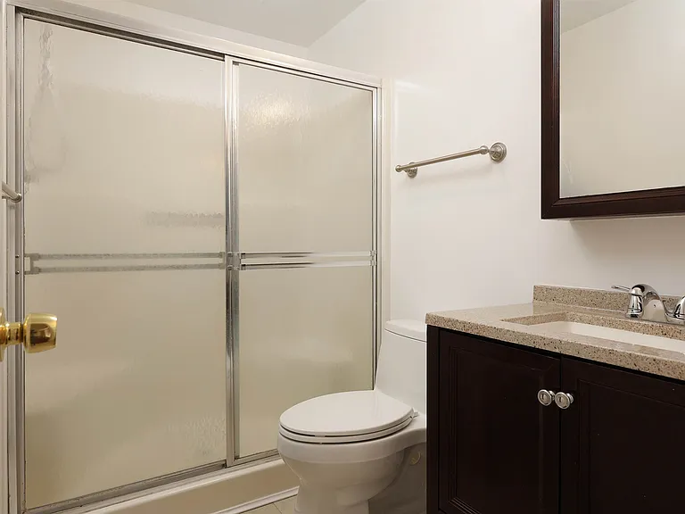 16 Pine Tree Ln — Photo 17