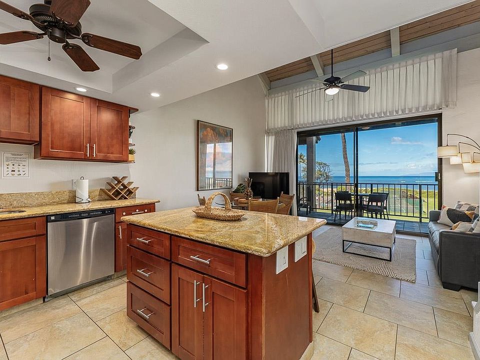 1st image of 940 S Kihei Rd #305D