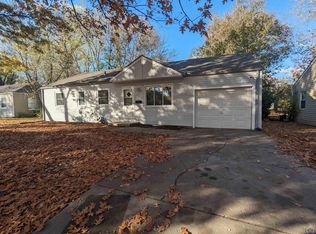 5520 SW 14th St, Topeka, KS 66604