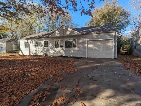 5520 SW 14th St, Topeka, KS 66604