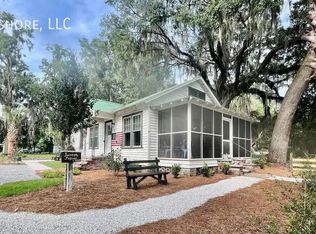 209 Bluffton Rd, Bluffton, SC 29910