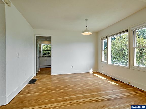 4th image of 112 NW 3rd Ave