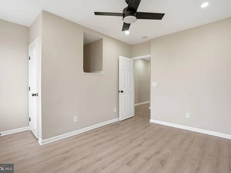 2710 Mura St — Photo 18