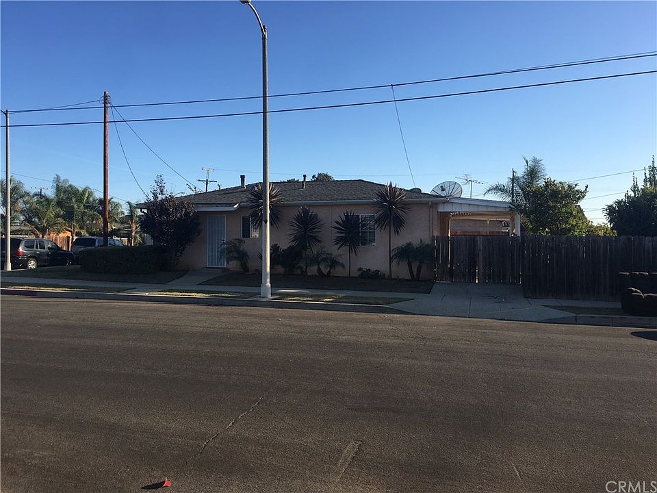 1st image of 1545 Van Tress Ave