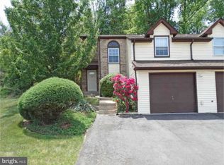 658B Valley Stream Cir, Feasterville Trevose, PA 19053