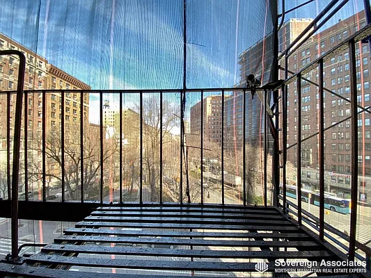 Rented by Sovereign Associates | media 6