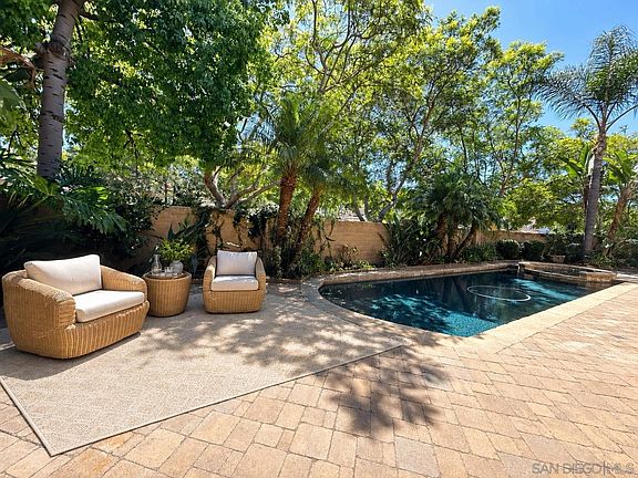 4th image of 6371 Paseo Corono