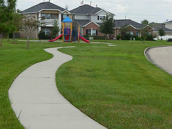 3rd image of 11757 Jelicoe Dr