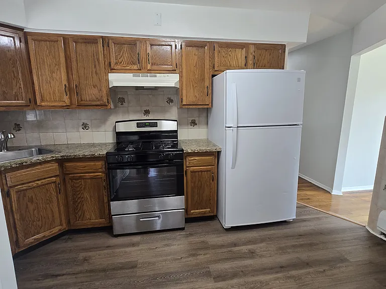 143-06 110th Ave #1 — Photo 7
