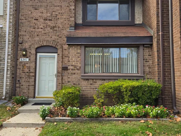 8241 Canning Ter, Greenbelt, MD 20770