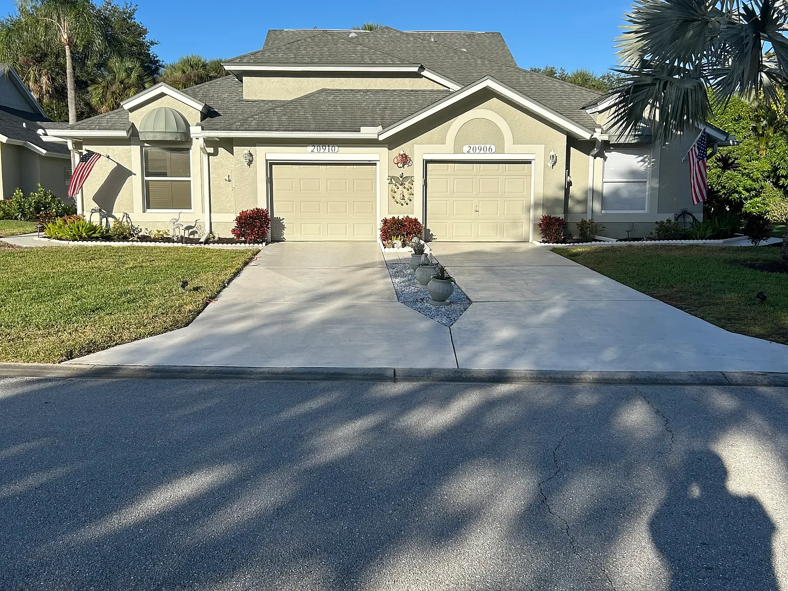 3 bed, 1138 sqft, $2,595 — Photo 2